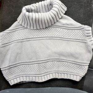 Old Navy Cropped Turtleneck Sweater Thing